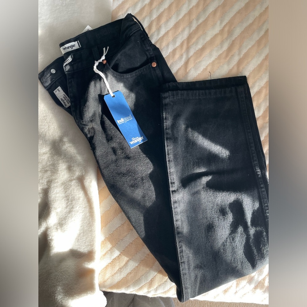 NWT Wrangler Wild West High Rise Straight black jeans